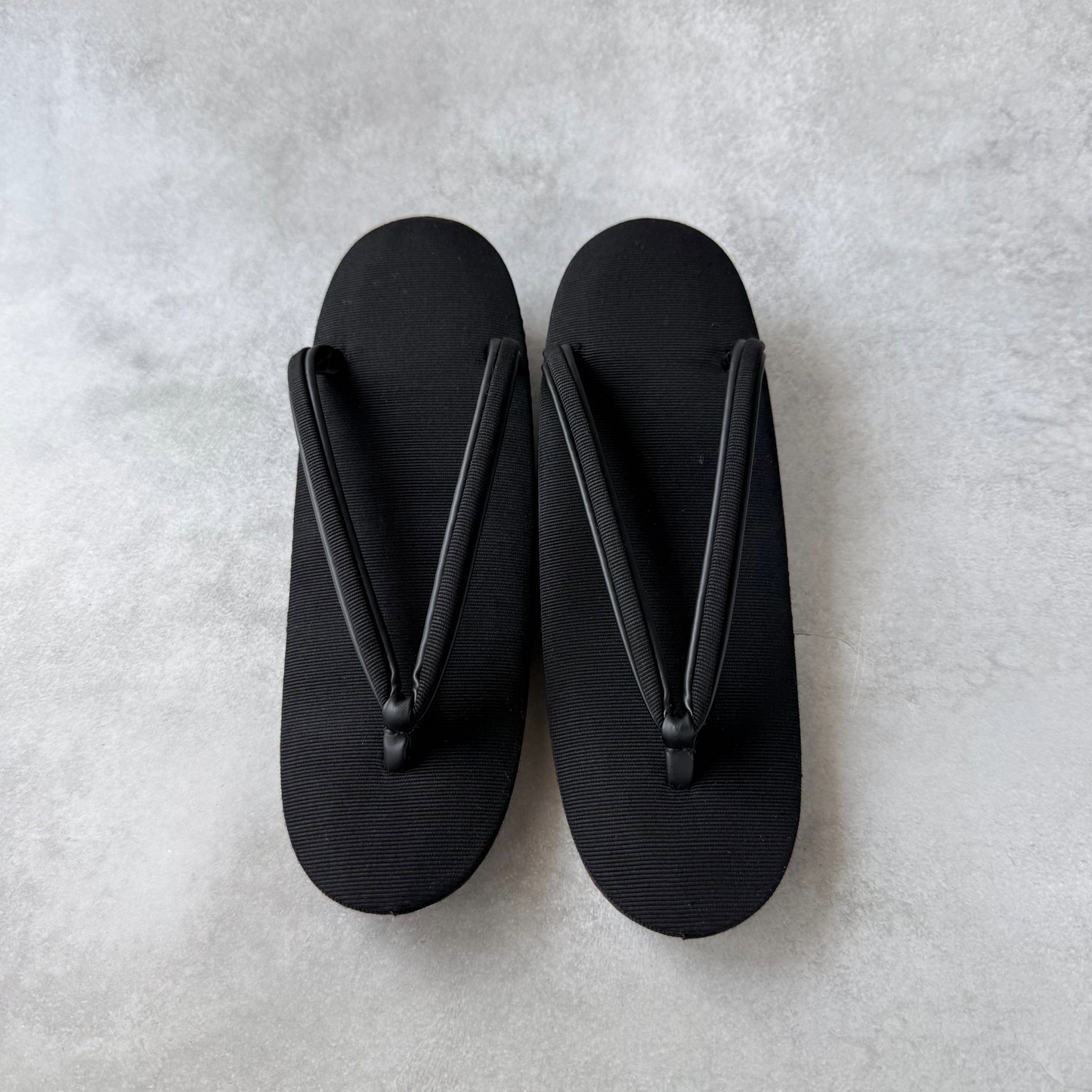 Vintage Japanese Black Zori Sandals (Size 6 US Women)｜Elegant Formal Footwear from the 1960s