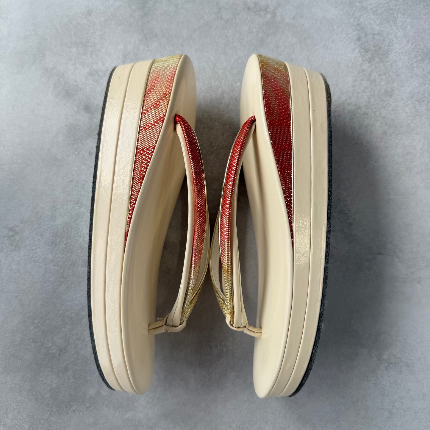 Vintage Japanese Zori 1960s | Ivory Platform Kimono Sandals | Sogo Kobe | Red Gold Strap | Formal Geta for Maiko or Wedding